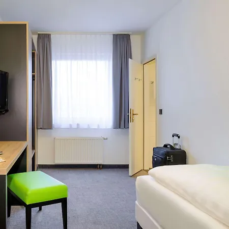 Ibis Styles Halle فندق 3*
