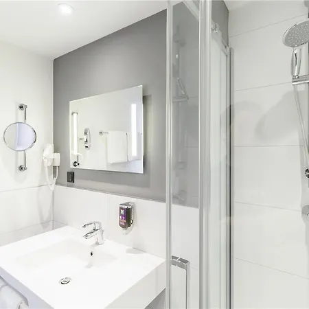 Ibis Styles Halle מלון 3*