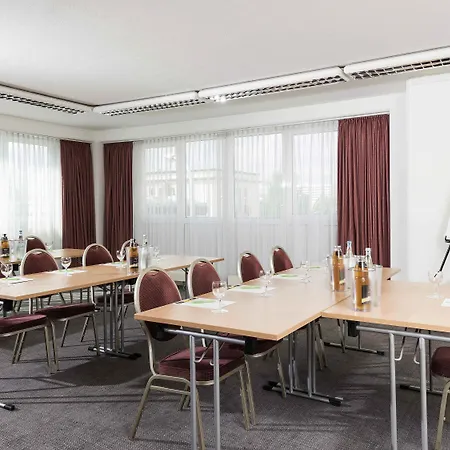 Sunday Halle Zentrum Hotel